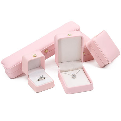 10*10*5cm Pembe Deri Mücevher Kutusu Taç Bilezikleri Kolye ve Yüzükler Özel Logo