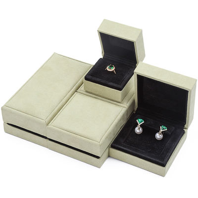 OEM Gri Sarı Yumuşak Kadife Mücevher Kutusu Set For Ear Stud Ring Pendant Packaging