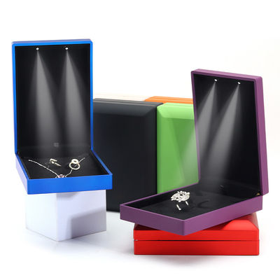 Hanhong Custom Logo Spray Paint Mücevher Packaging Box for Earrings Necklace Ring LED Set