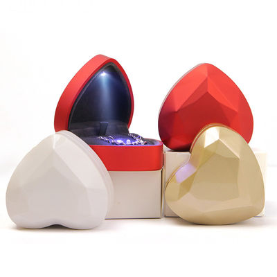 logolu özelleştirilebilir premium kalp şeklinde led takı kolye yüzük kutusu ambalajı