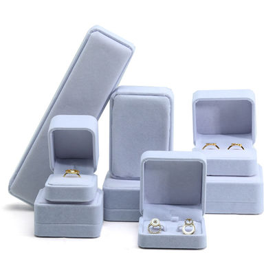 White Velvet Custom Jewelry Packaging Box for Necklace Stud Earrings Bilezik ve Yüzük