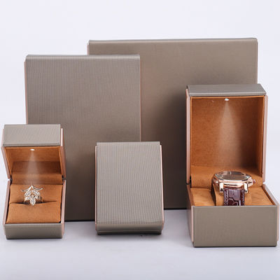 OEM PU Deri LED Mücevher Kutusu, Handy Square Mücevher Lüks Paket Kutusu Seti