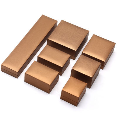Özel Logo Mücevher Kağıt Kutusu Kulaklıklar için Kolye Kolye Yüzük 9x9x3cm