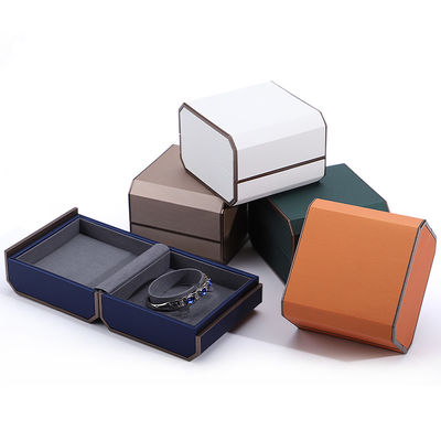 Custom Elegant Altın PU Deri Mücevher Paketleme Kutusu Yüzükler Kolye ve Bilezikler