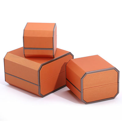 Custom Elegant Altın PU Deri Mücevher Paketleme Kutusu Yüzükler Kolye ve Bilezikler