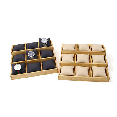 satın al Çok hücreli 3x3 Katı ahşap saat sergi plağı lüks gösterisi için yastıklar ile online manufacture