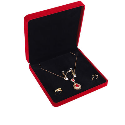 OEM ODM üst düzey kadife Mücevher Kutusu lüks özelleştirilebilir logo Kırmızı Kadife Mücevher Kutusu