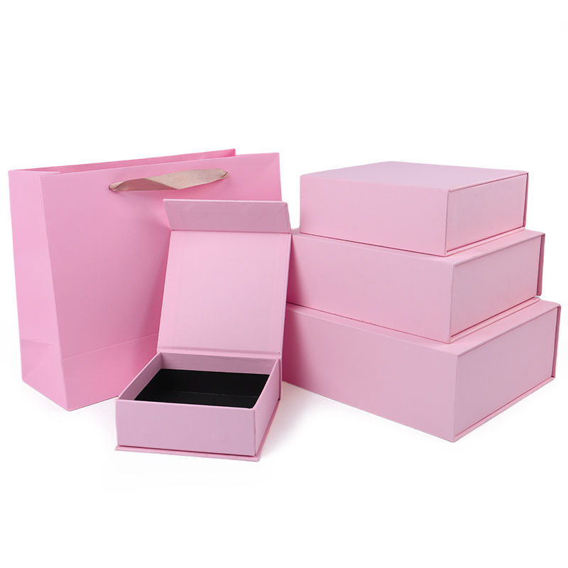 Toptan üretim yüksek kaliteli manyetik hediye kutusu ambalaj özel logo lüks Eco Friendly Karton Kağıt pembe manyetik mücevher kutusu