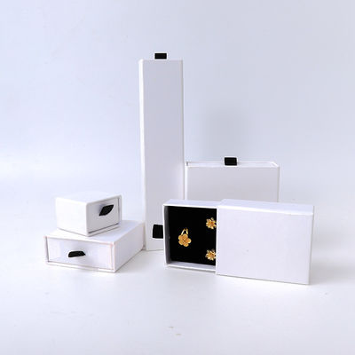 Dikdörtgen takı kutusu Çevre Dostu kare kağıt beyaz çekmeceli Takı Kutusu