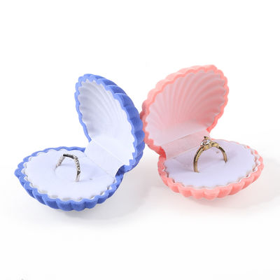 kişiselleştirilmiş yüksek kaliteli kapaklı kadife yüzük kutusu mücevher ambalajı